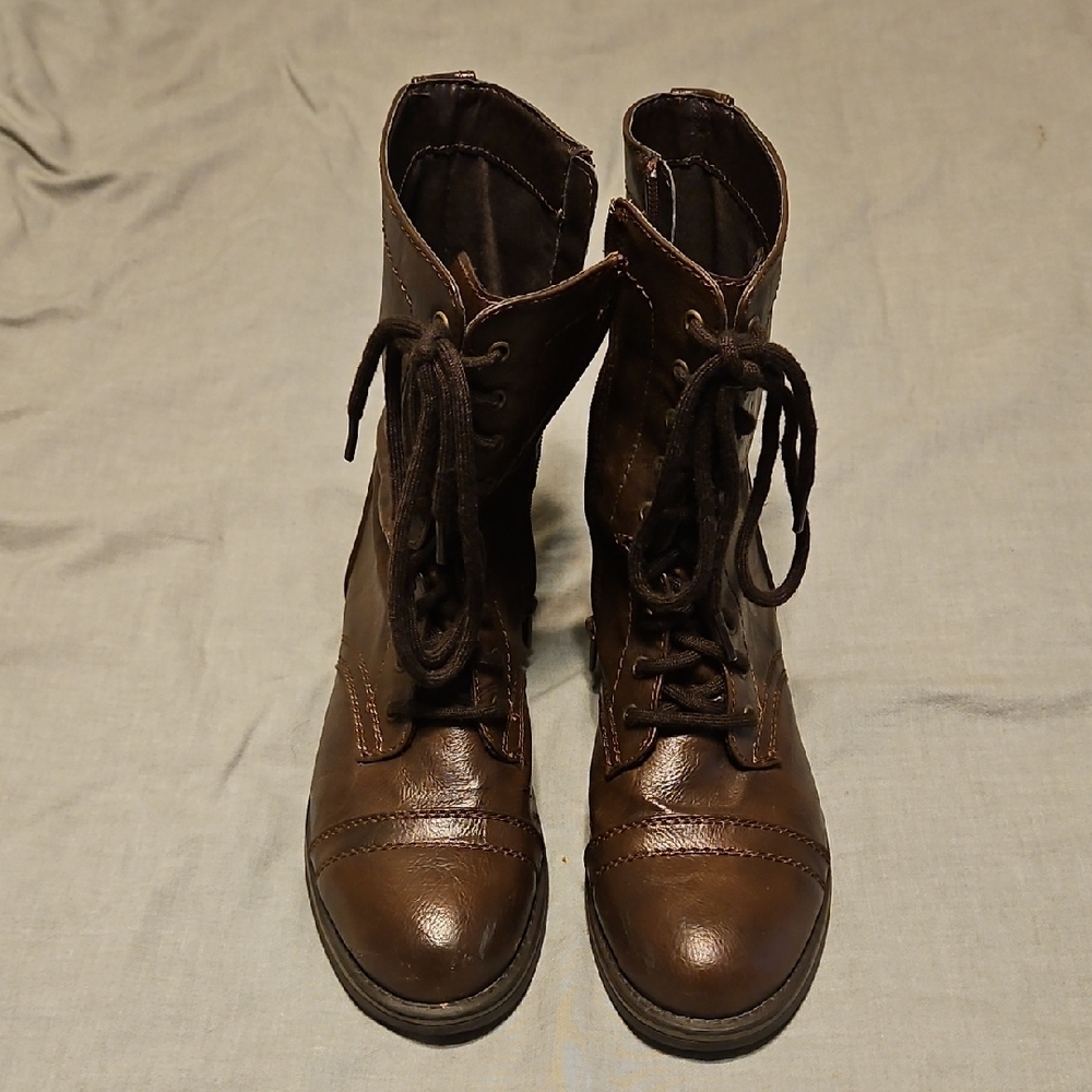 SO Women's Brown Combat Boots